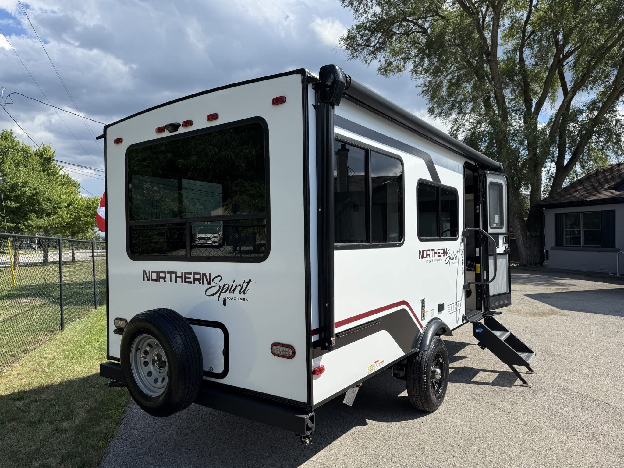 COACHMEN NORTHERN SPIRIT BIJOU 16RDB