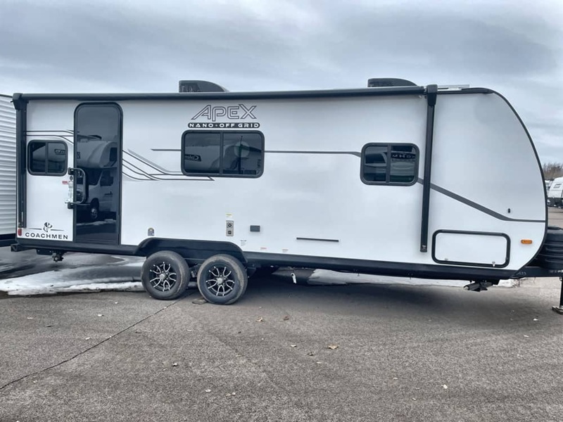 COACHMEN APEX NANO 213RDS