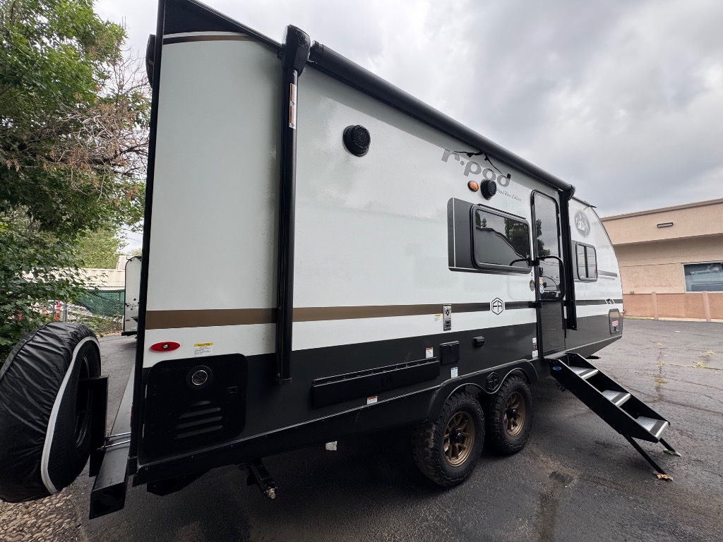 FOREST RIVER R-POD R-P 207