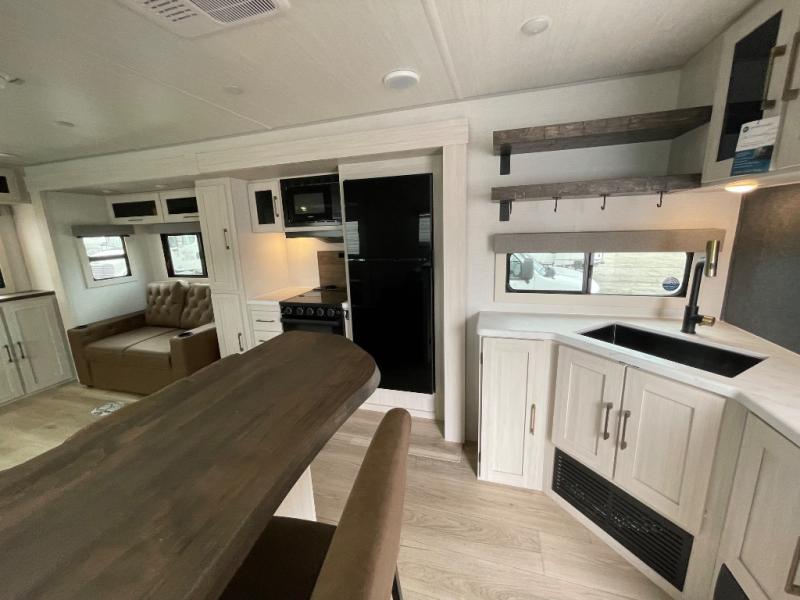 FOREST RIVER GRAND SURVEYOR 302RDBS