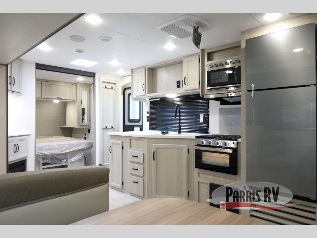 COACHMEN CATALINA LEGACY EDITION 243RBS