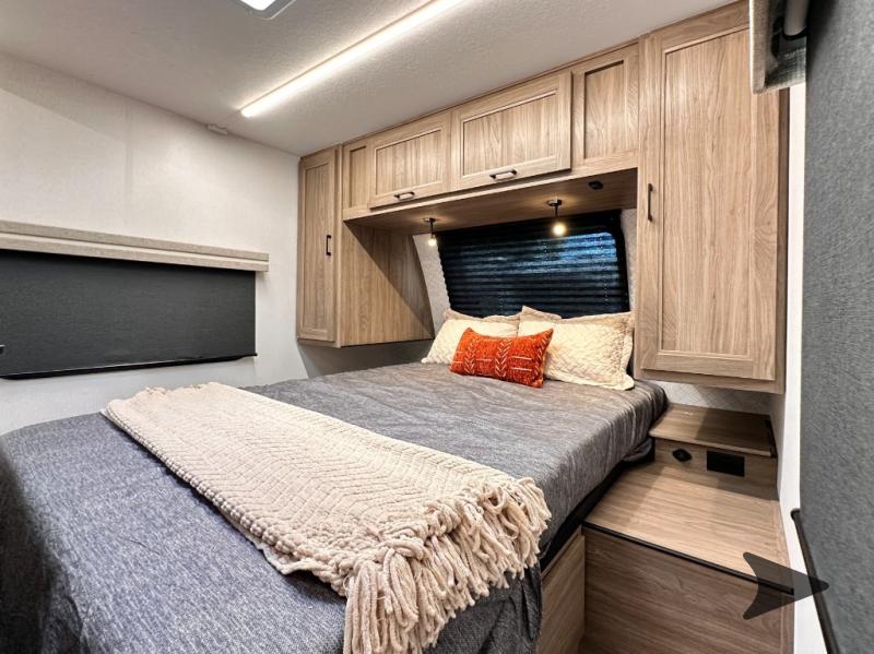 COACHMEN FREEDOM EXPRESS ULTRA LITE 292BHDS