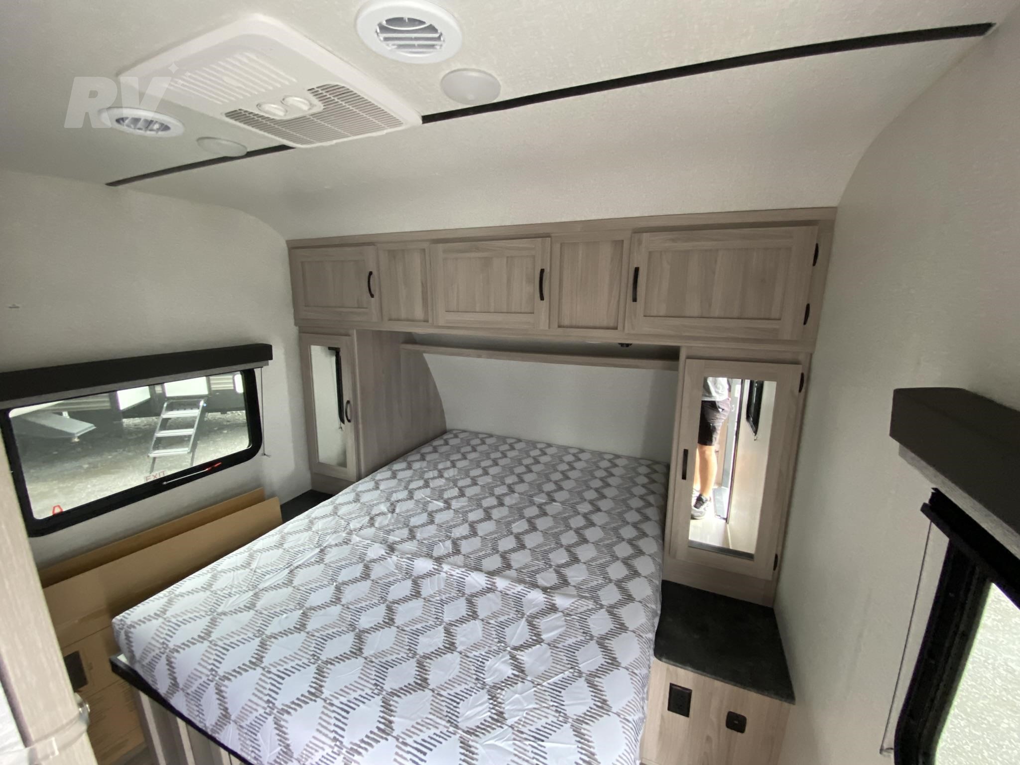 Coachmen Spirit Ultra Lite 2963BH