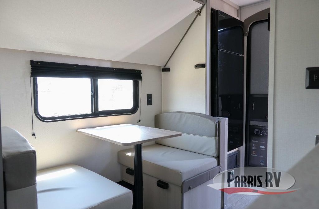 COACHMEN CATALINA SUMMIT SERIES 7 134REX