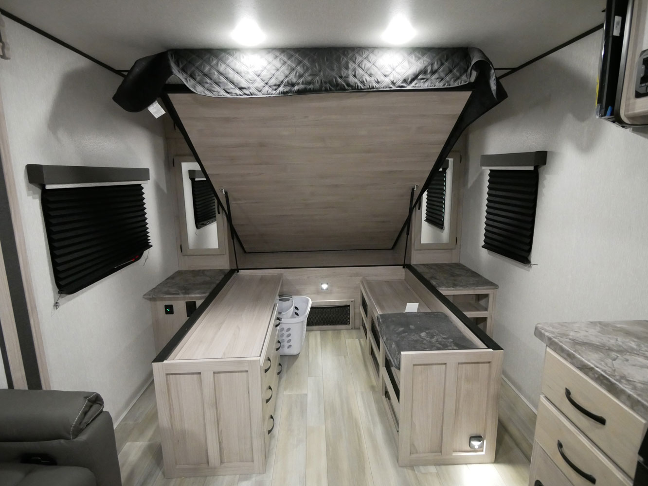 COACHMEN SPIRIT 1840RBX