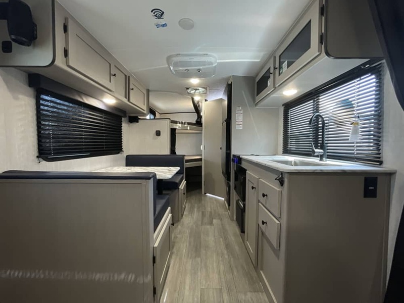 COACHMEN APEX NANO 186BH
