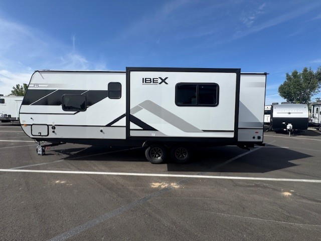 FOREST RIVER IBEX 25RLSS