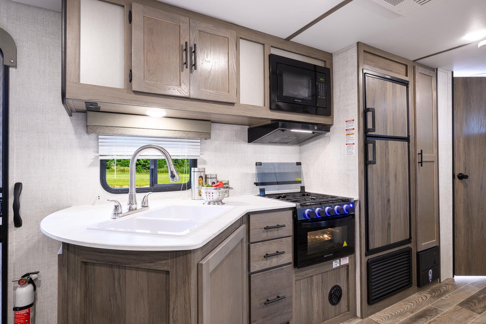 GULF STREAM ENVISION 28BBS