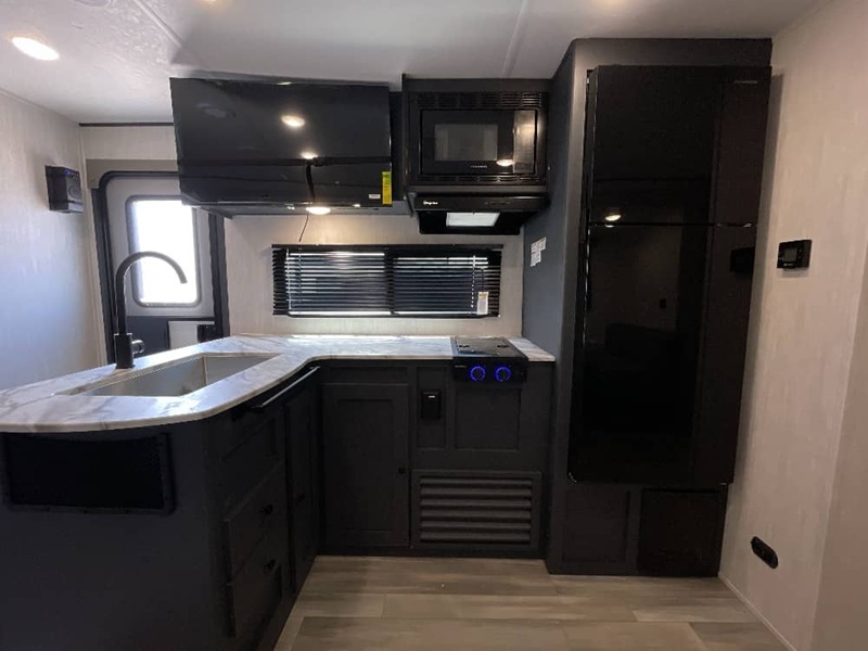 COACHMEN APEX ULTRA LITE 29BHX