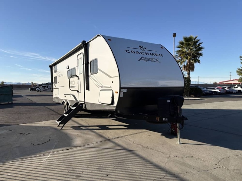 COACHMEN APEX ULTRA LITE 26BHX