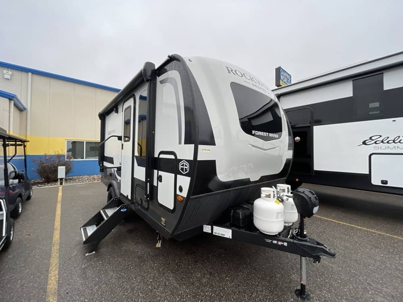 FOREST RIVER ROCKWOOD GRO PRO G15FBS