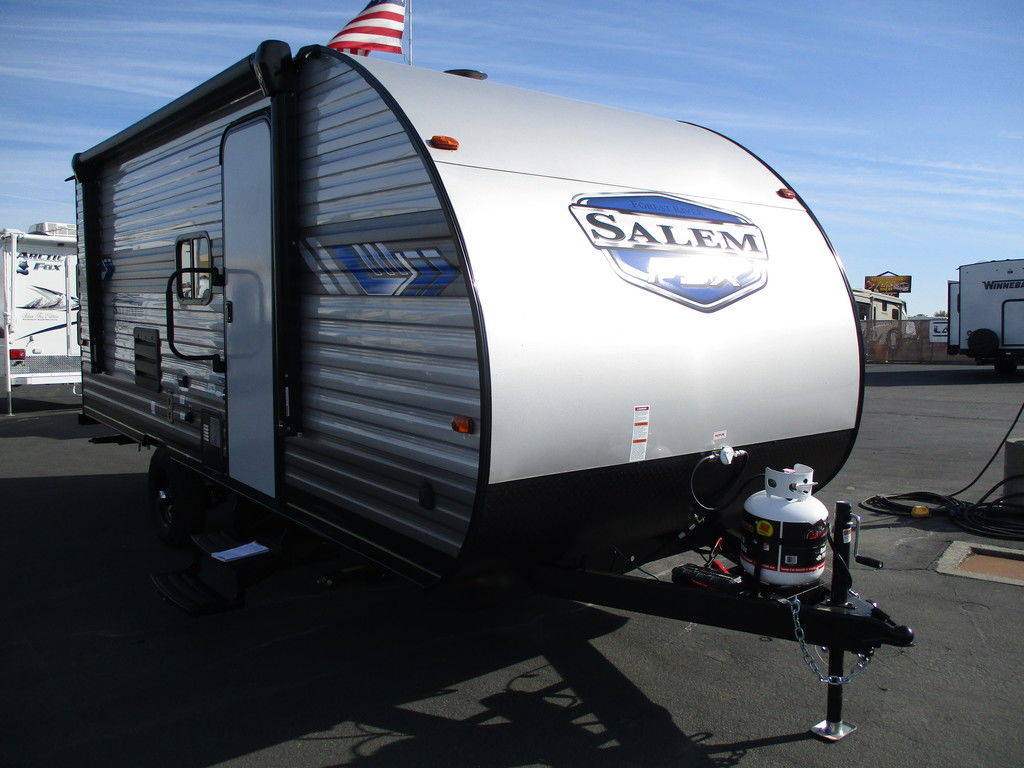 FOREST RIVER SALEM FSX  170SS